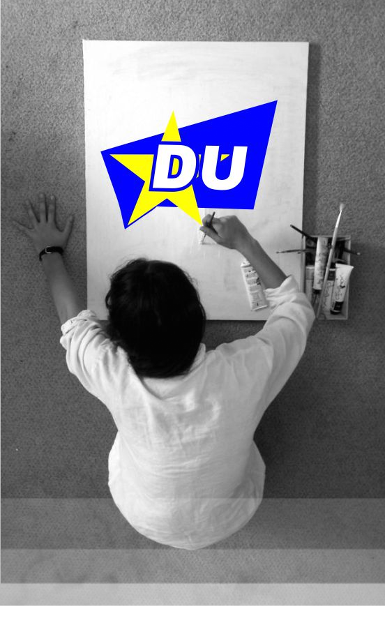 Galerie Denke Gebäude Kunst lässt Menschen wachsen und besonders für Personen die Herausgefordert sind bietet die Kunsttherapie eine gute Möglichkeit sich auszudrücken und innerlich zu wachsen.